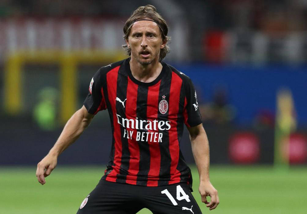 佩杜拉丨奇克给萨里发私人信息婉拒邀请