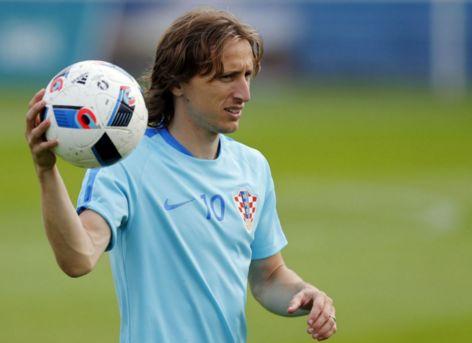 Spirit战术革新：数据解析tN1R加盟如何重塑绿龙王朝